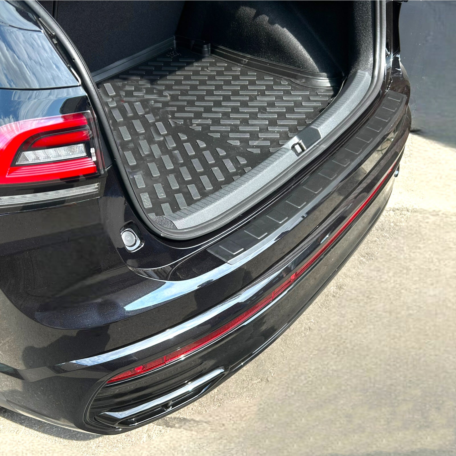 Ladekantenschutz ABS schwarz passend für VW Tiguan